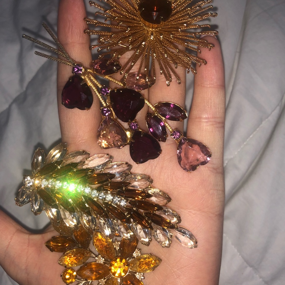 Four Stunning Iridescent Fall-Colored Pins